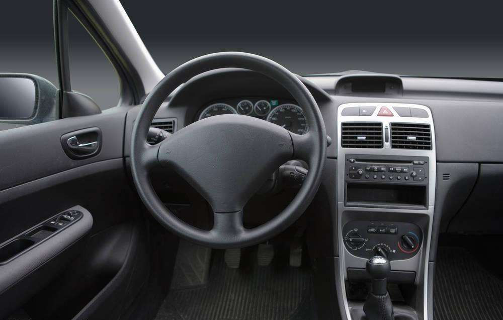 汽車(chē)如何去除甲醛？