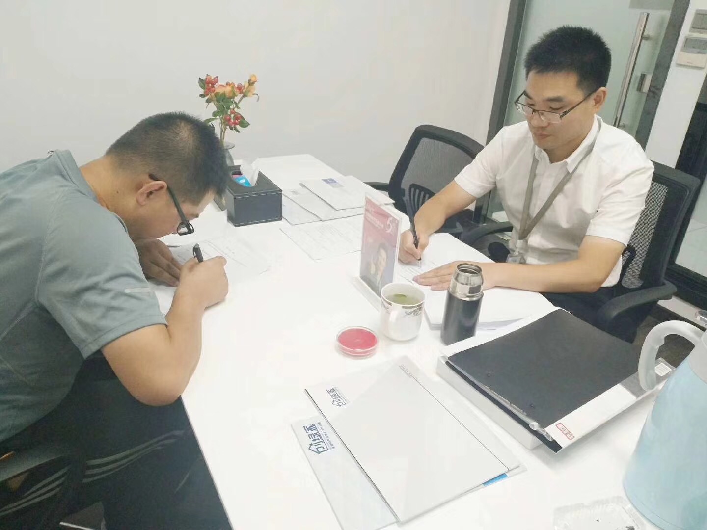 熱烈祝賀李總簽約創(chuàng)綠家天水市縣級(jí)代理！