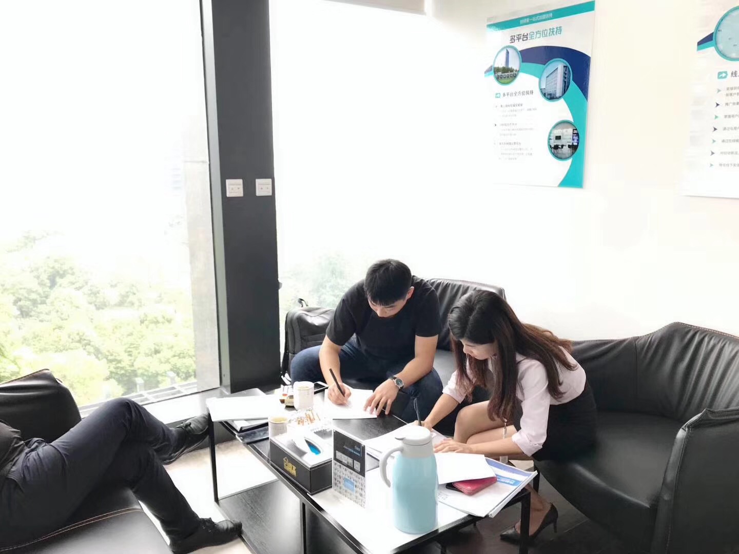 熱烈祝賀楊總、王總簽約創(chuàng)綠家長(zhǎng)春市區(qū)級(jí)代理！