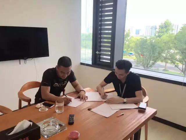 熱烈祝賀海口殷總成功加入創(chuàng)綠家！